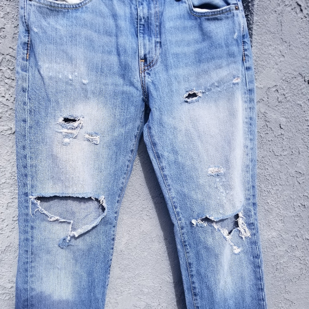 Levis Stylish front torn jeans 511  33x32